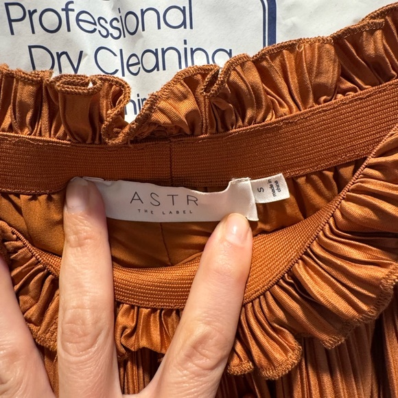 ASTR the Label: Rust Set - Picture 7 of 10